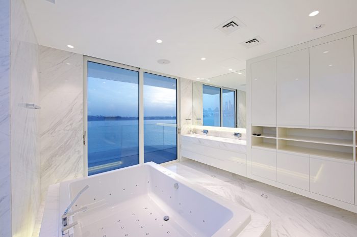 living room - bar - day time 