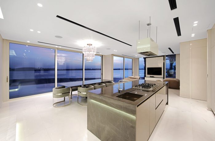 living room - bar - day time 