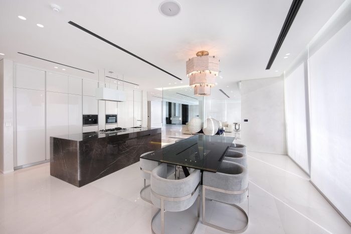 living room - bar - day time 